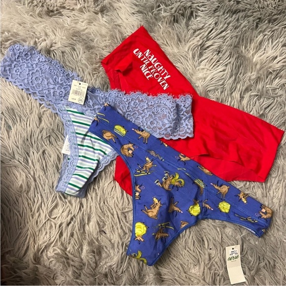 Aerie medium Underwear bundle - Picture 2 of 6
